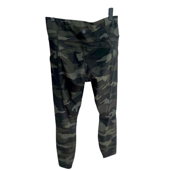 Athleta Pants - Athleta Camo Contender 7/8 Tight Leggings, Small S Black Green Camouflage Pocket